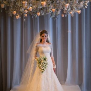 Noiva Train Ivory Long Sleeve Lace Wedding Dress 2021 Elegant Sweep Zipper Back Vestidos De Applique Wedding Dress_Wedding Dresses_High Quality Weddin