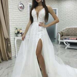 Glamorous White V-Neck Floor-Length 2021 Wedding Dress | Lace Appliques Front Split Tulle Bridal Gown_Wedding Dresses_High Quality Wedding Dresses, Pr