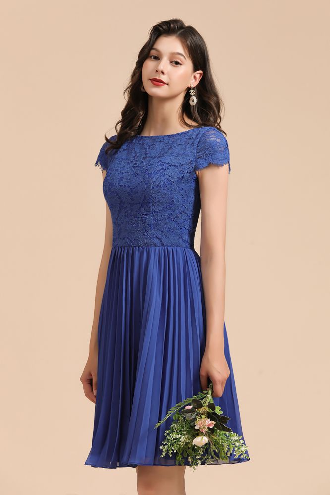 Elegante vestido con apliques de encaje floral Mini vestido azul real de manga corta hasta la rodilla Vestido informal diario